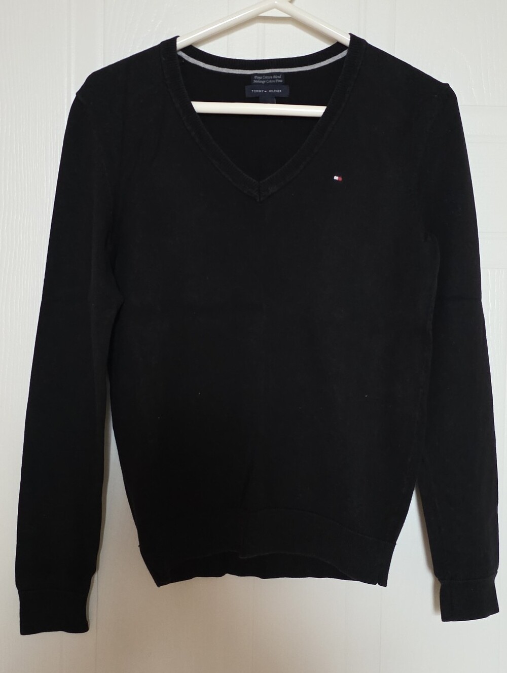 Tommy Hilfiger Black V-Neck Cotton Sweater Small